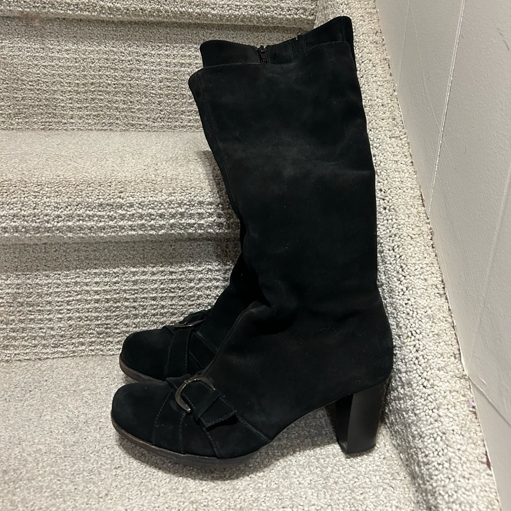 SALE 💙 La Canadienne 💙 waterproof black suede boots size 6
